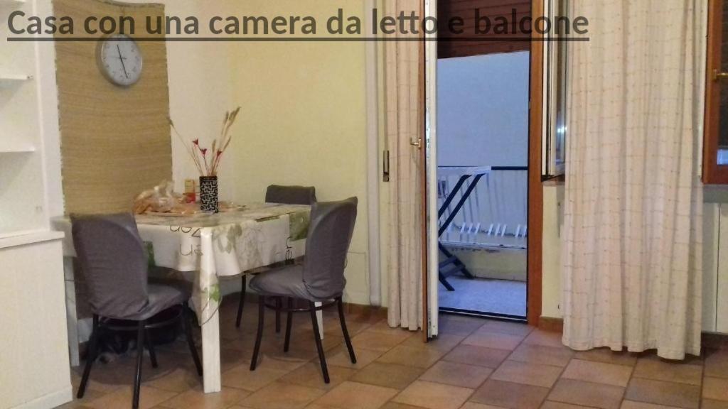 Ampio Monolocale Con Balcone Fronte Mare Villa Porto Santo Stefano  Luaran gambar