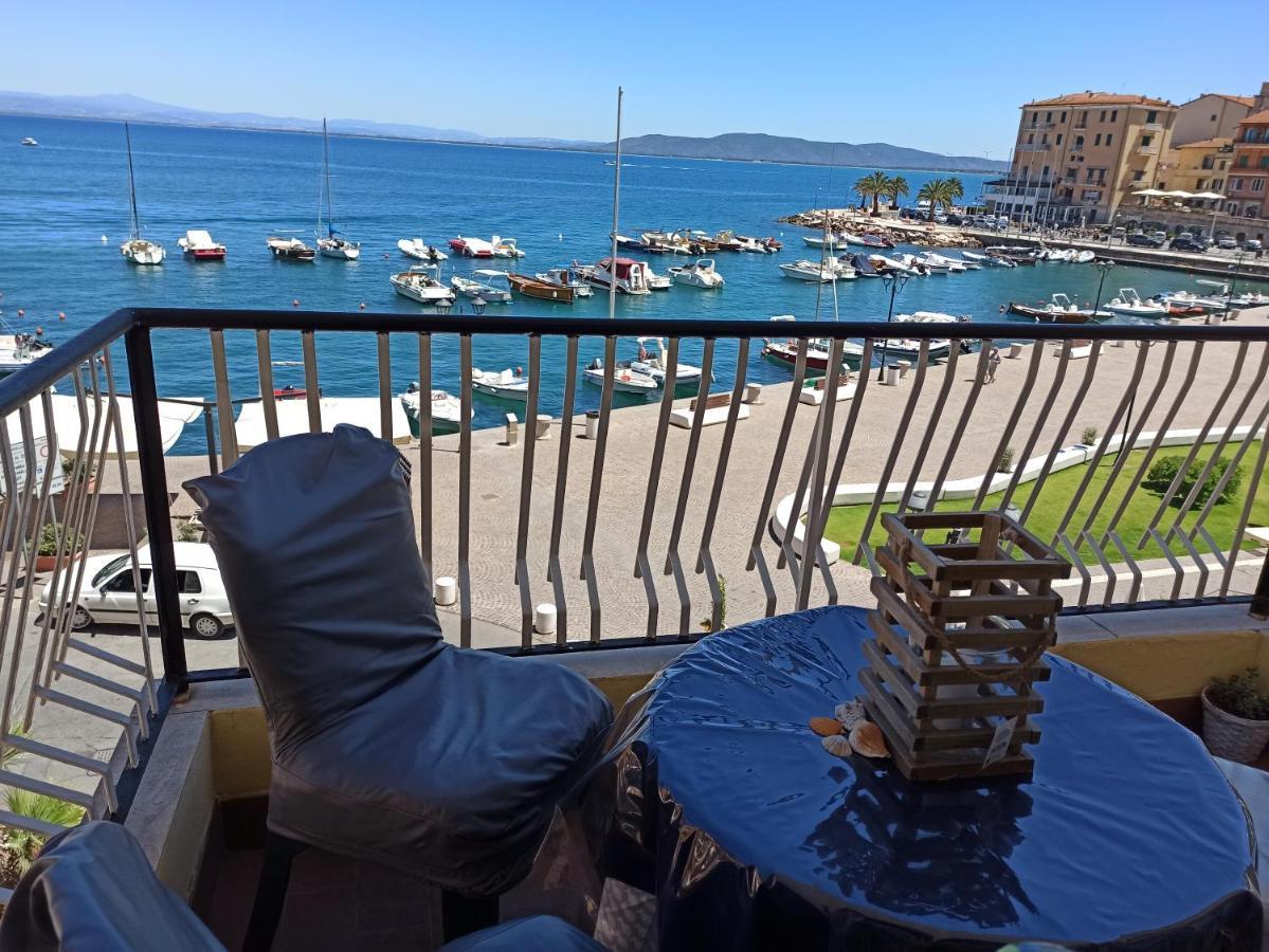 Ampio Monolocale Con Balcone Fronte Mare Villa Porto Santo Stefano  Luaran gambar